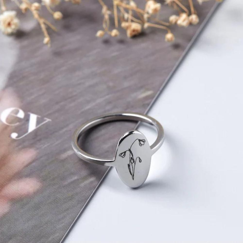 Birth Flower Engrave Ring