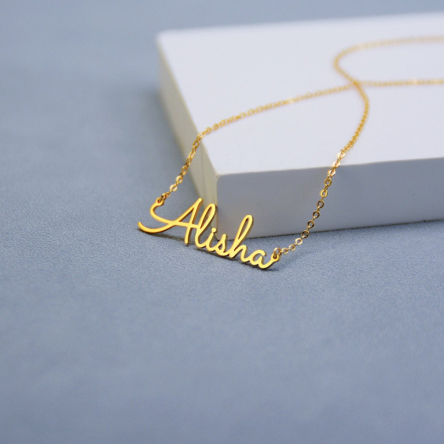 Unique Minimalist Name Necklace