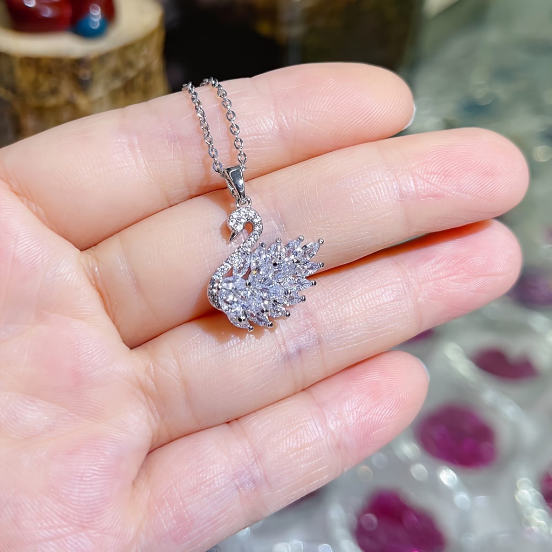 Viral Swan Necklace