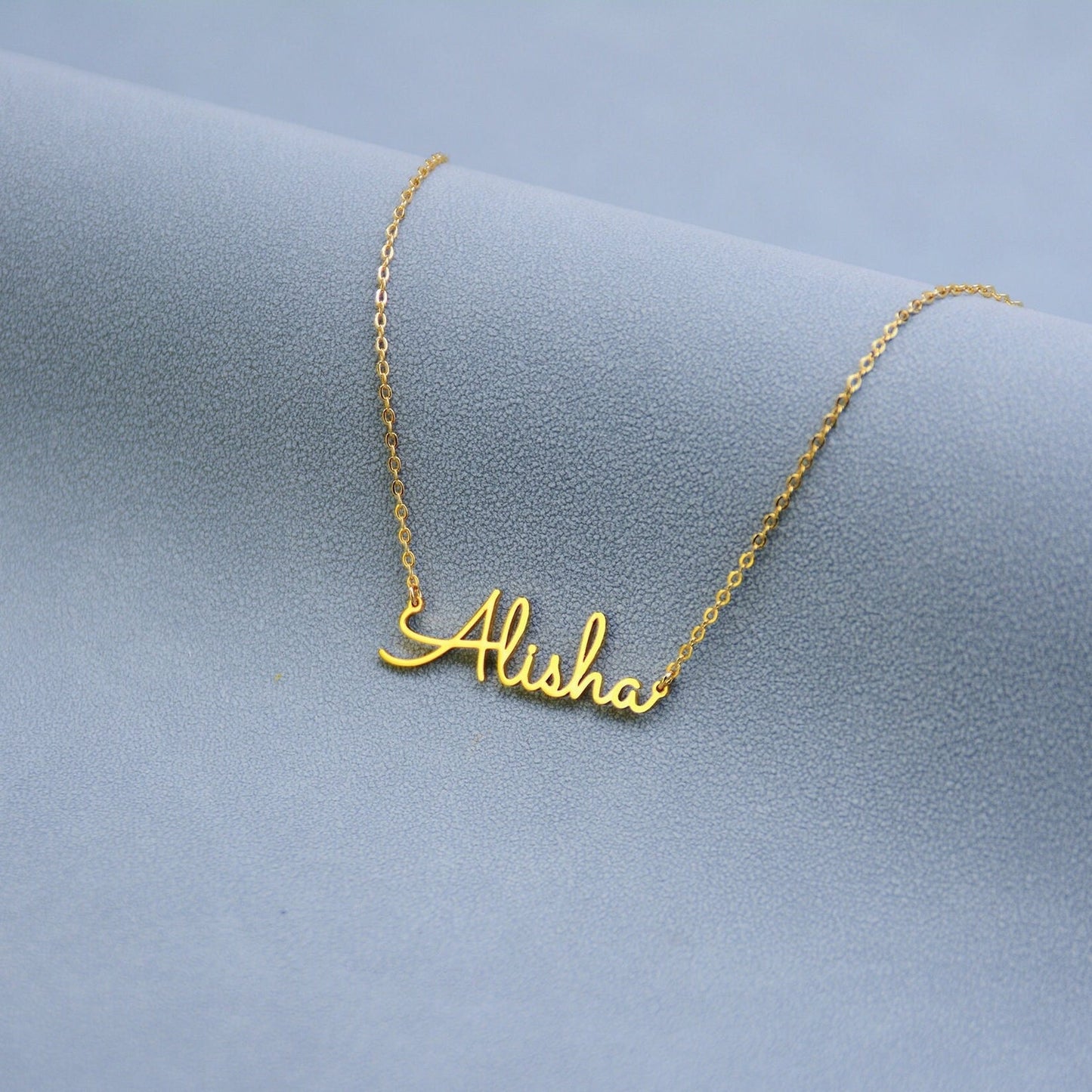 Unique Minimalist Name Necklace
